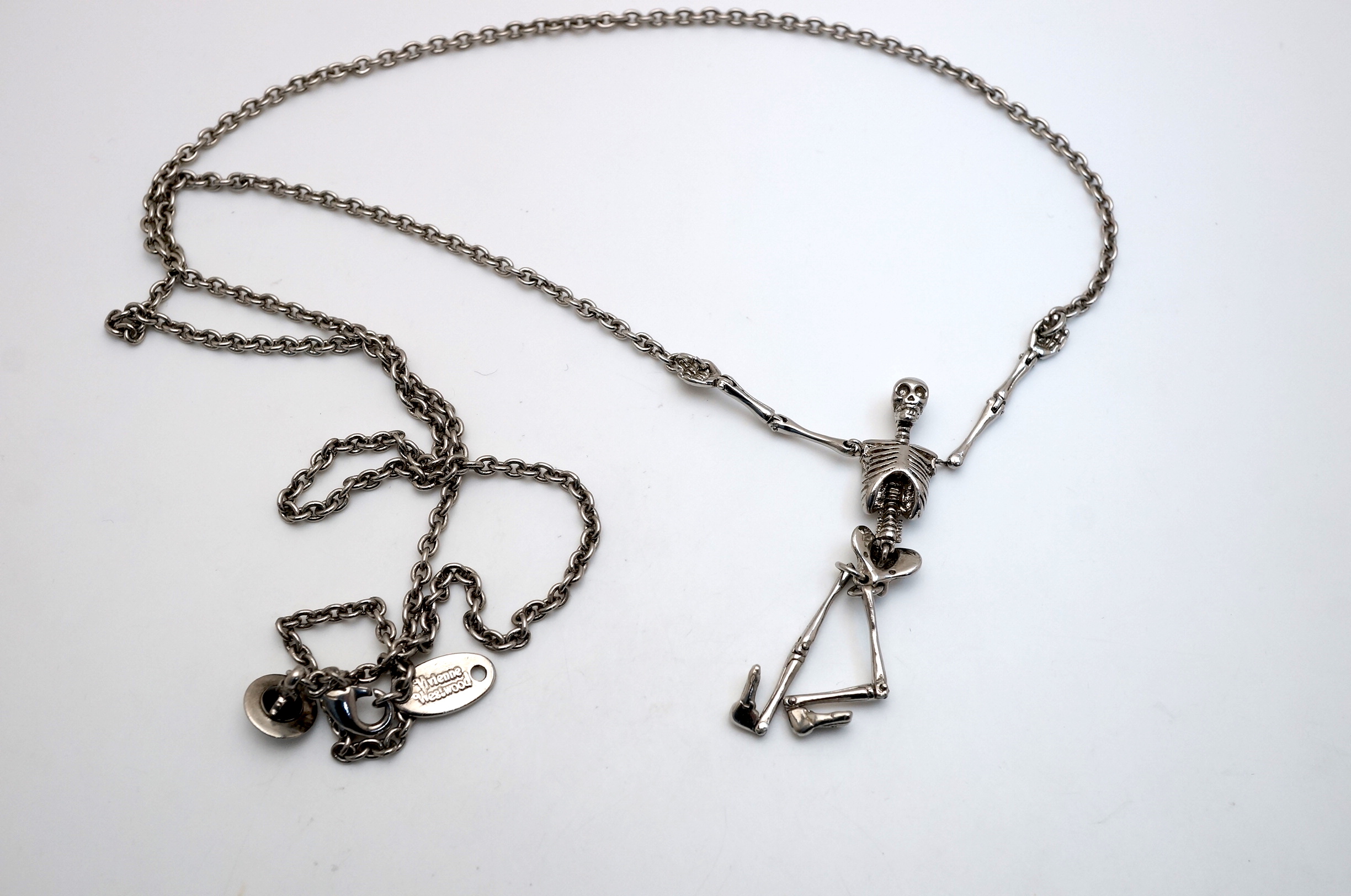 ヴィヴィアンウエストウッド スケルトンロングネックレス 修理 VIVIENNEWESTWOOD SKELETON LONG NECKLACE  SILVER Repair-大阪